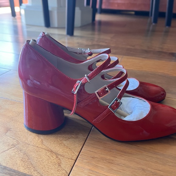 Charles and Keith triple buckled Red Mary Janes with Cylindrical Heels - Picture 4 of 7